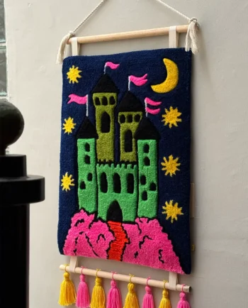 castillo zombie tufting chim chim decoracion