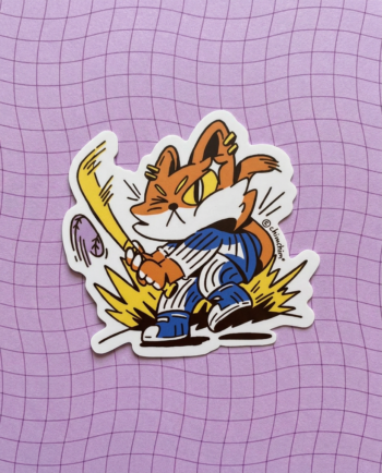 Sticker vinil matte Bambinazo 7.5x8 cm, zorro naranja bateando en pantalón azul beisbol, contorno recortado ChimChim México